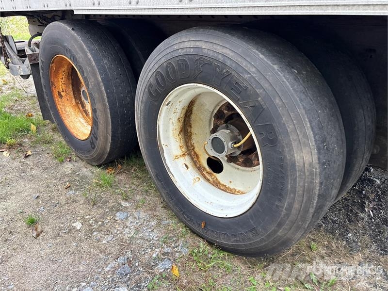 Kidron 32RTGASEW 32 ft x 102 in T/A Refrigerated Trailer Poluprikolice hladnjače