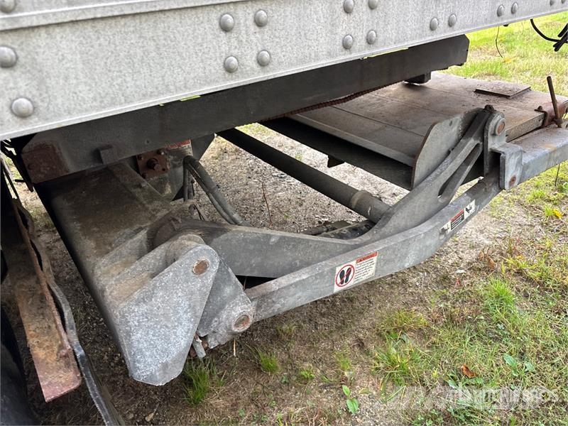 Kidron 32RTGASEW 32 ft x 102 in T/A Refrigerated Trailer Poluprikolice hladnjače