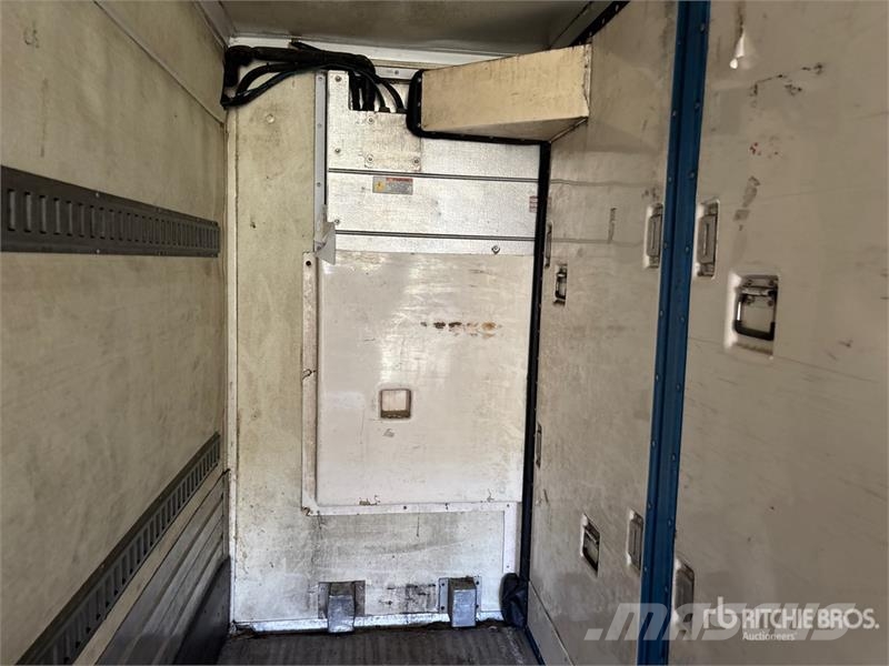 Kidron 32RTPEASEW102SP 32 ft x 102 in S/A Refrigerated Tr Poluprikolice hladnjače