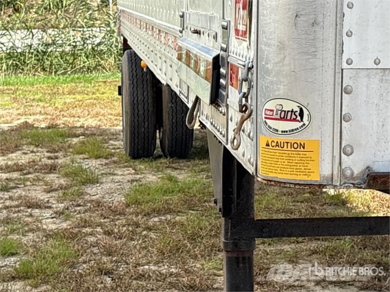 Kidron 32RTPEASEW102SP 32 ft x 102 in S/A Refrigerated Tr Poluprikolice hladnjače
