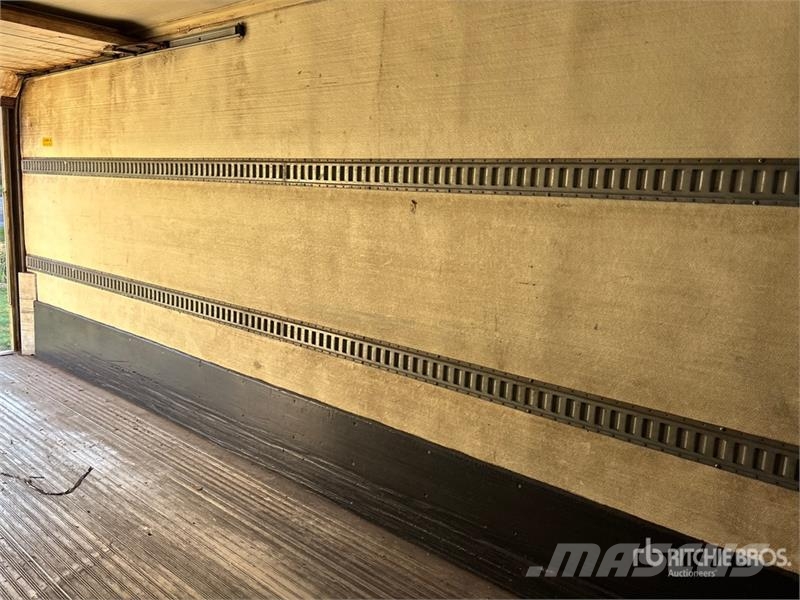 Kidron 36RTPGASEW96SP 36 ft x 102 in T/A Refrigerated Tra Chladiarenské návesy