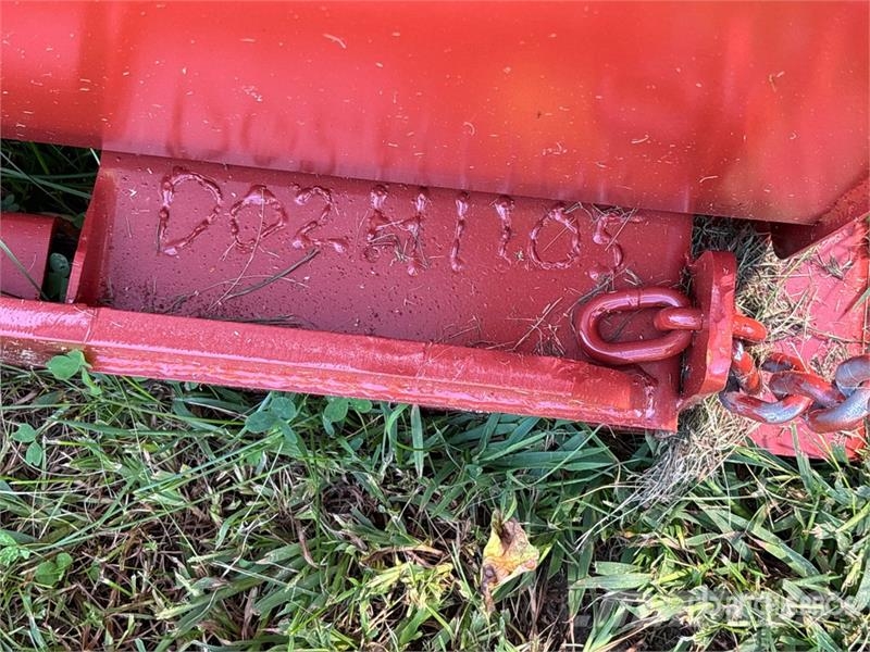  Kit Containers 2YFT-SDH 5 ft 3 in 2 cyd Self-Dumpi Dėžės ir piltuvai