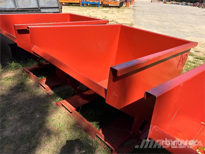  Kit Containers 2YFT-SDH 5 ft 3 in 2 cyd Self-Dumpi Dėžės ir piltuvai