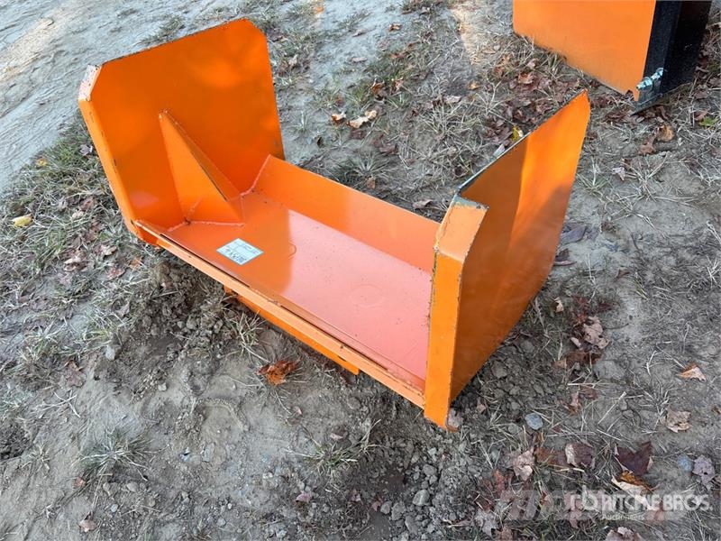  Kit Containers MSS-SPE-3-23 36 in Mini Skid Steer  Snow blades and plows