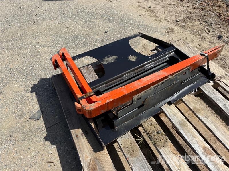 Kit Containers MUFF-36-42 42 in Mini Skid Steer Fo Garfos