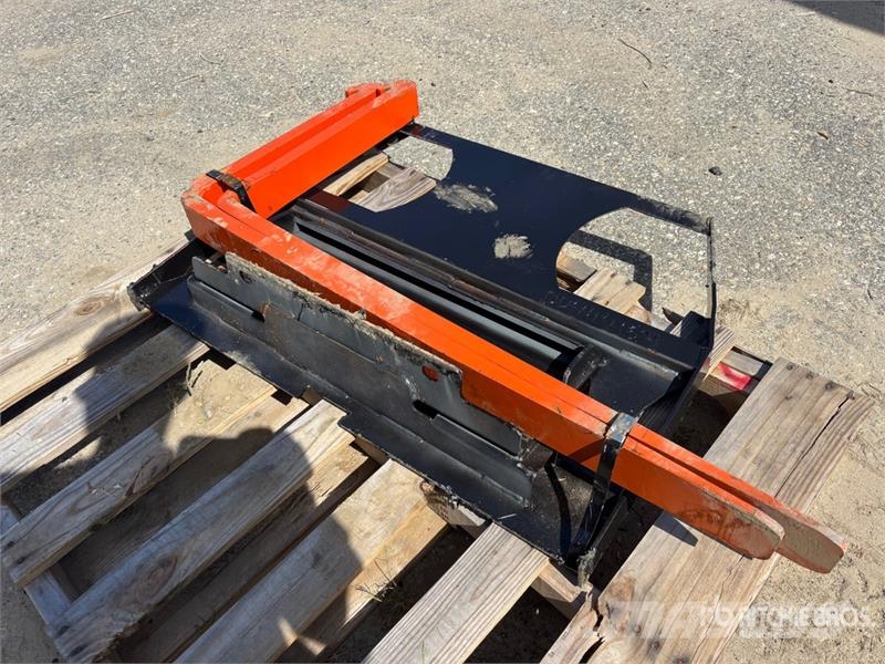 Kit Containers MUFF-36-42 42 in Mini Skid Steer Fo Garfos