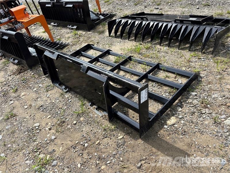 Kit Containers QT-72-LP 72 in Skid Steer Landplane Setvospremači