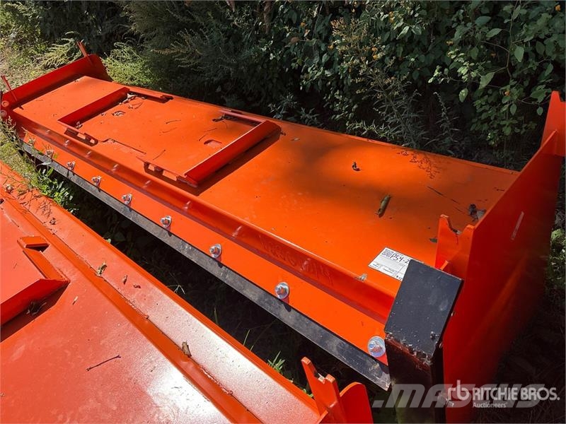 Kit Containers QT-SP-10-23 120 in Skid Steer Snow Снежные отвалы и плуги
