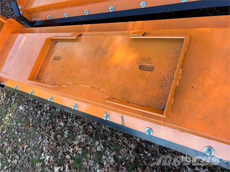 Kit Containers QT-SP-10-23-PB-SB 120 in Skid Steer Snow blades and plows