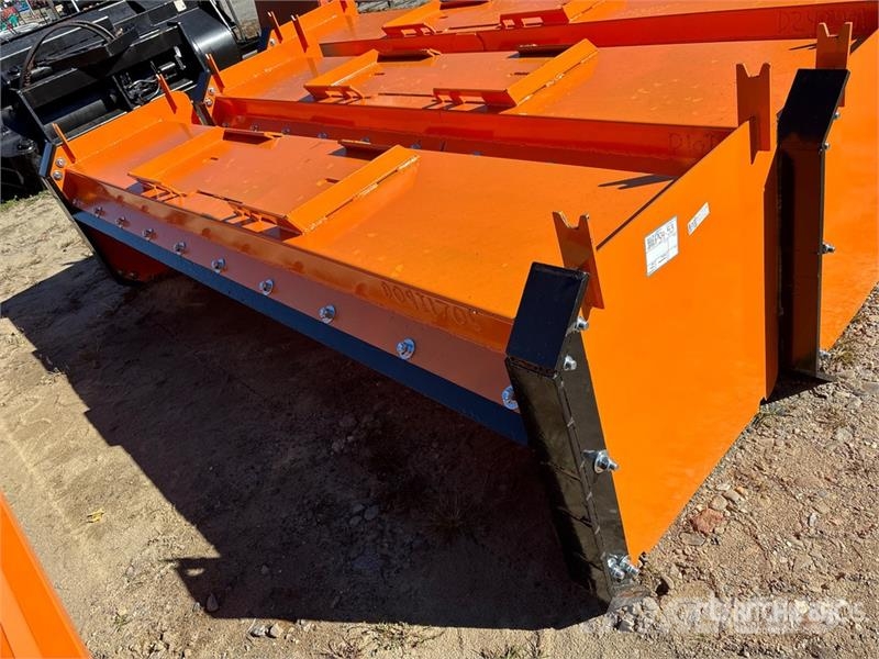 Kit Containers QT-SP-10-23-SB 120 in Skid Steer Sn Snežne daske i plugovi