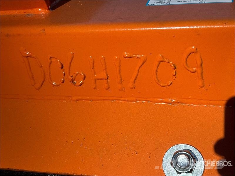 Kit Containers QT-SP-6-23 72 in Skid Steer Snow Pu Snow blades and plows