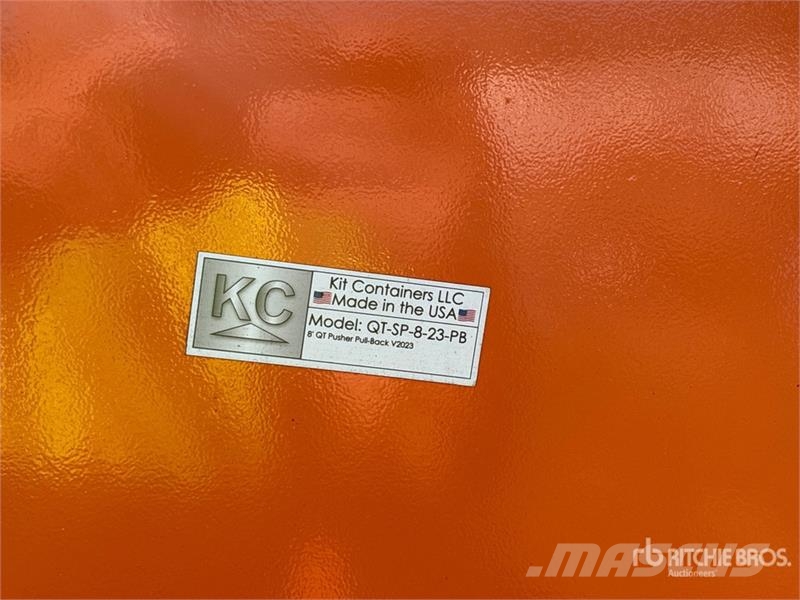 Kit Containers QT-SP-8-23-PB-SB 96 in Skid Steer S Snežne daske i plugovi