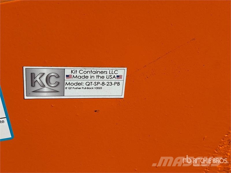 Kit Containers QT-SP-8-23-PB-SB 96 in Skid Steer S Snežne daske i plugovi