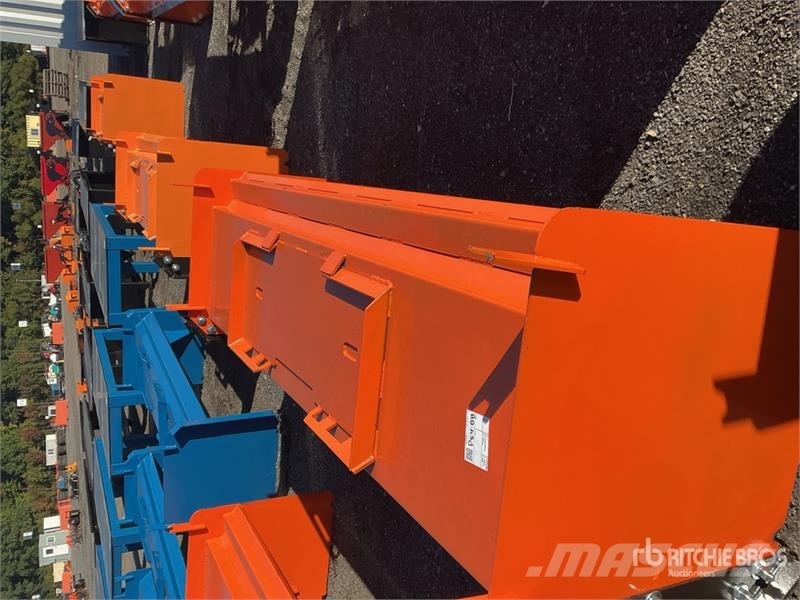 Kit Containers QT-SP-8-23 96 in Skid Steer Snow Pu حراثات ونصول الجليد