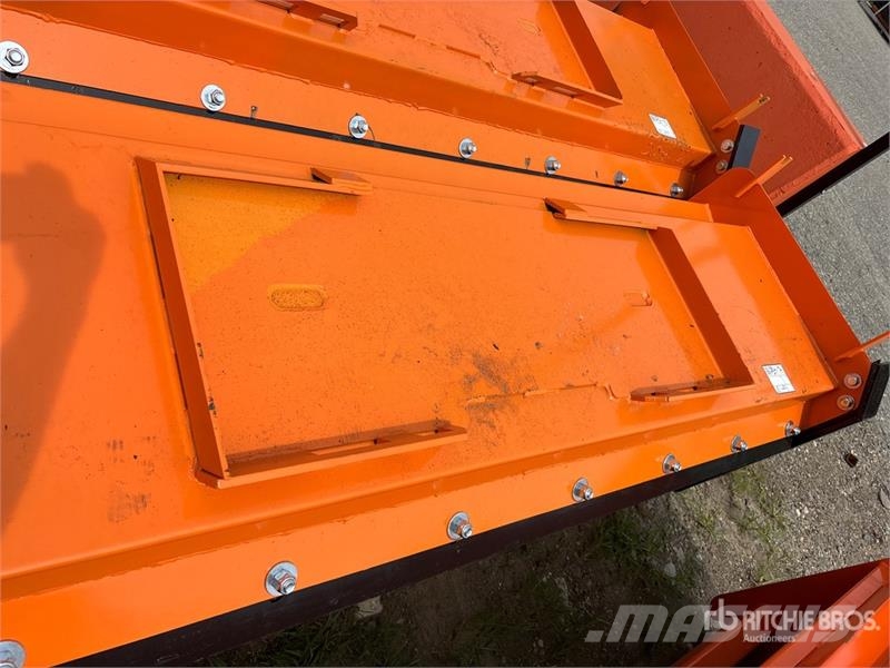 Kit Containers QT-SP-8-23 96 in Skid Steer Snow Pu Εκχιονιστήρες και χιονοδιώχτες