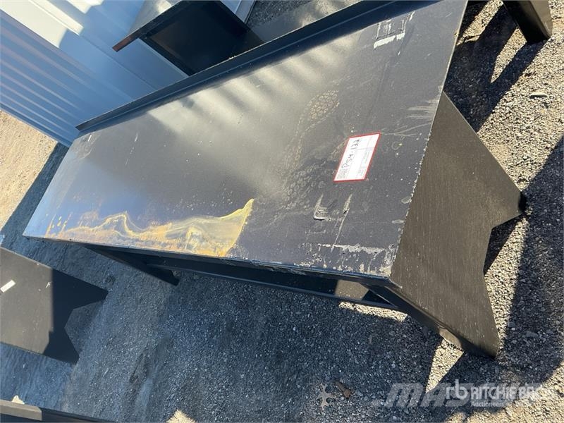 Kit Containers WB-90-243 28 in x 90 in (Unused) Diger parçalar