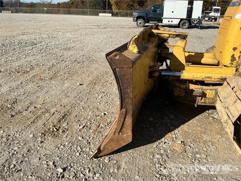Komatsu D61PX-24 lánctalpas dózerek