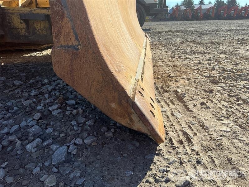 Komatsu D61PX-24 lánctalpas dózerek