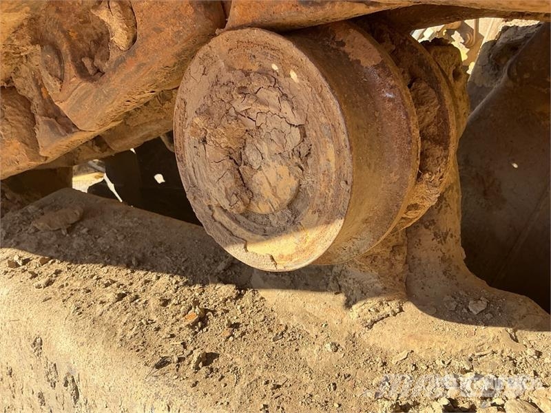 Komatsu D61PX-24 lánctalpas dózerek