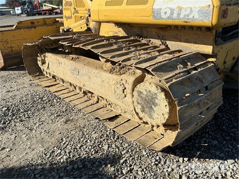 Komatsu D61PX-24 lánctalpas dózerek