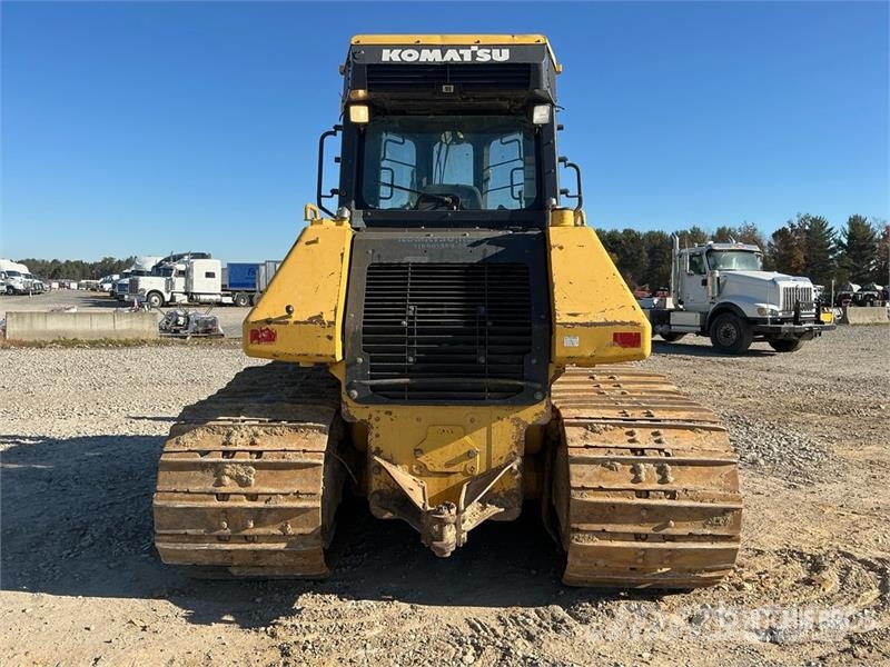 Komatsu D61PX-24 lánctalpas dózerek