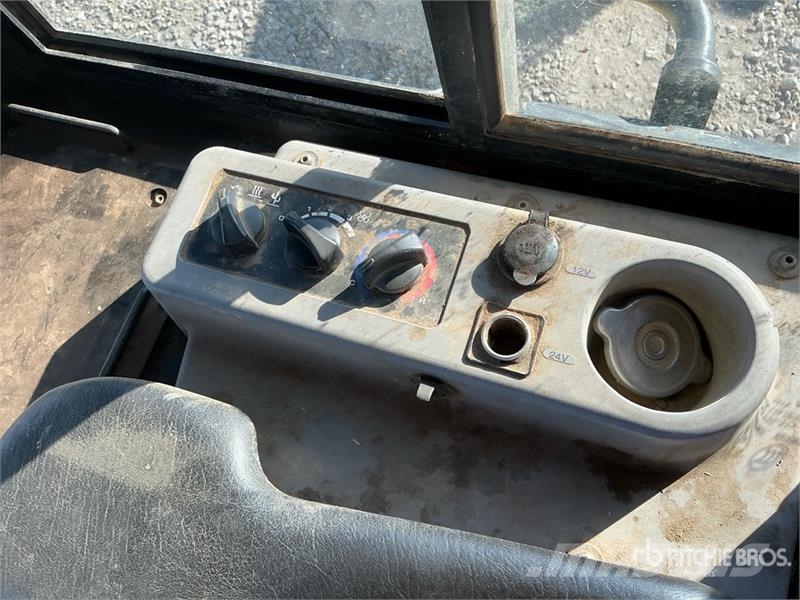 Komatsu D61PX-24 lánctalpas dózerek