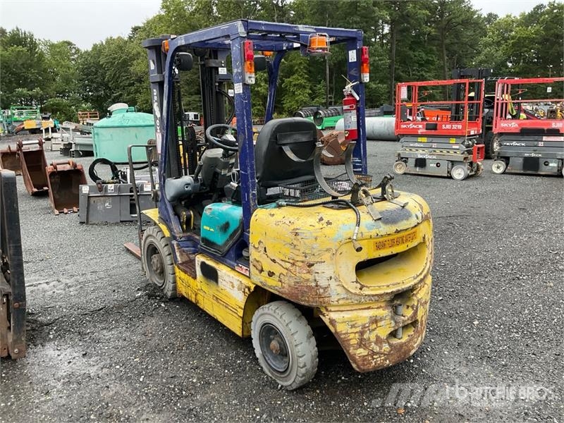 Komatsu FG25T-12 Autokrāvēji - citi