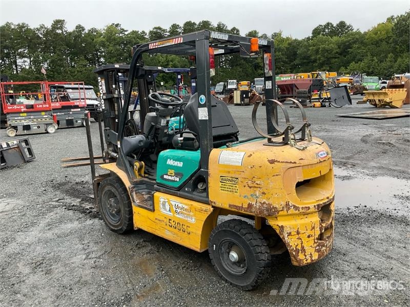 Komatsu FG25T-14 Autokrāvēji - citi