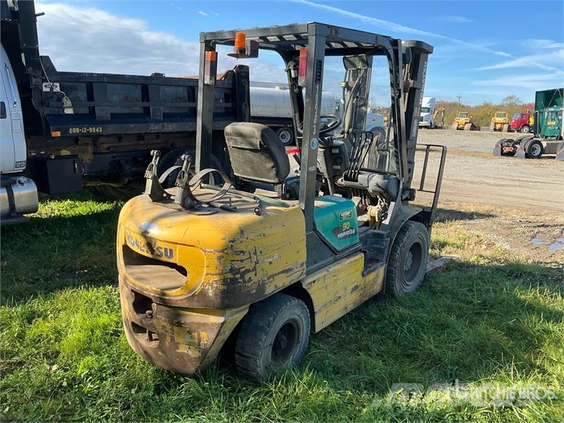 Komatsu FG30 Forklift (Inoperable) Otras carretillas elevadoras