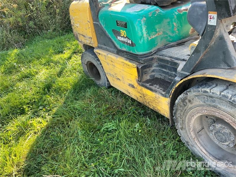 Komatsu FG30 Forklift (Inoperable) Otras carretillas elevadoras