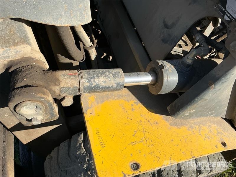 Komatsu FG30 Forklift (Inoperable) Otras carretillas elevadoras