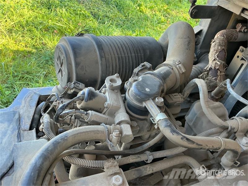 Komatsu FG30 Pneumatic Tire Forklift (Inoperable) Wózki widłowe inne