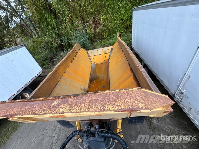 Komatsu HM300-3 Terrængående lastbiler