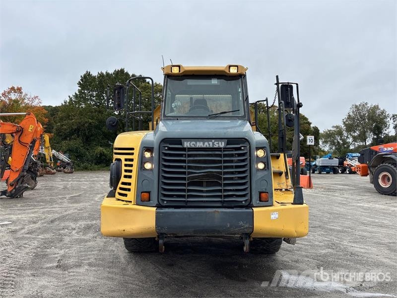 Komatsu HM300-3 Artikulētie pašizgāzēji