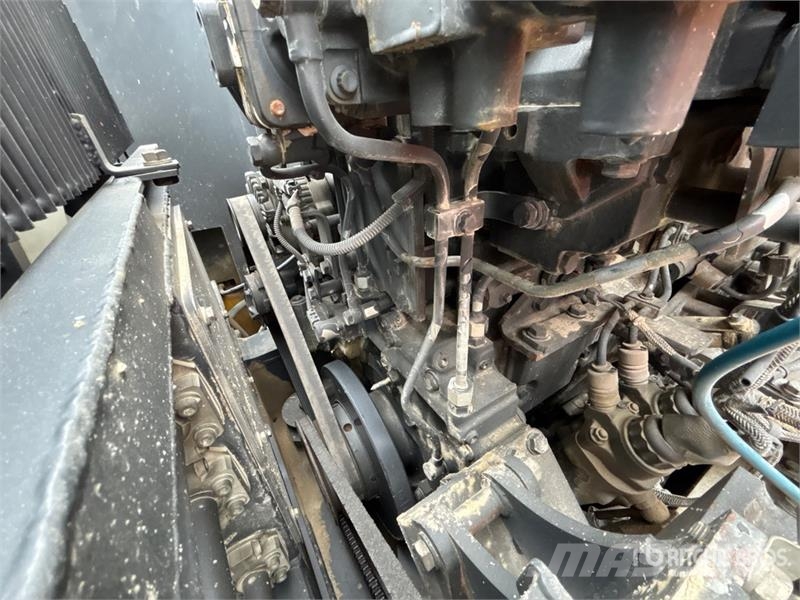 Komatsu HM300-3 Artikulētie pašizgāzēji