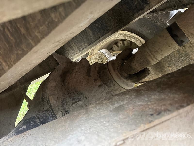 Komatsu HM300-3 Artikulētie pašizgāzēji