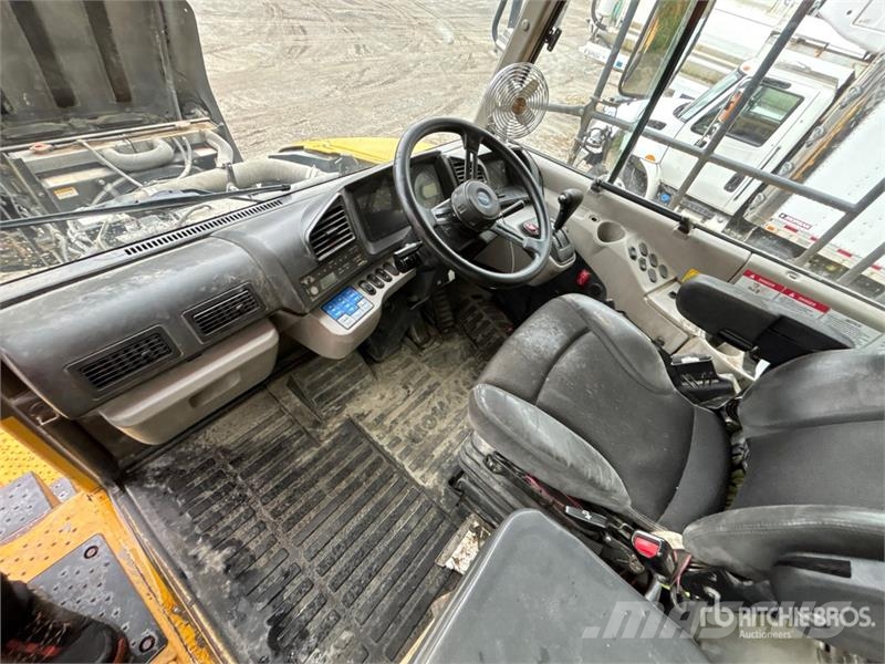 Komatsu HM300-3 Artikulētie pašizgāzēji