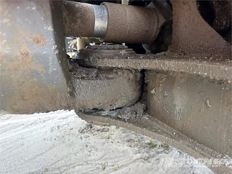 Komatsu HM300-3 Artikulētie pašizgāzēji