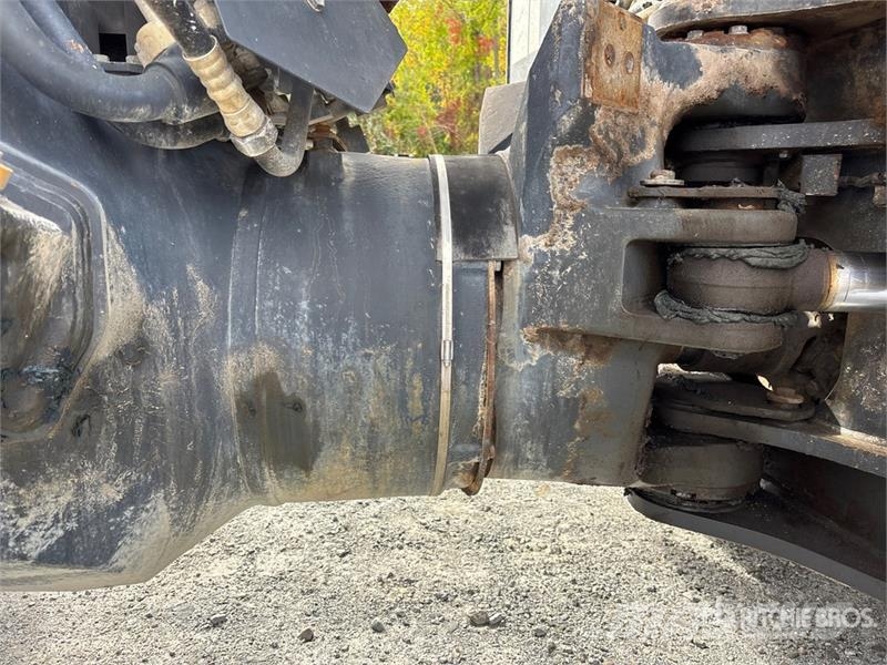 Komatsu HM400-5 Dumper - Knickgelenk