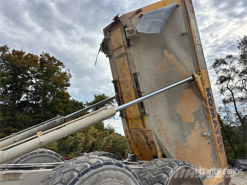 Komatsu HM400-5 Dumper - Knickgelenk