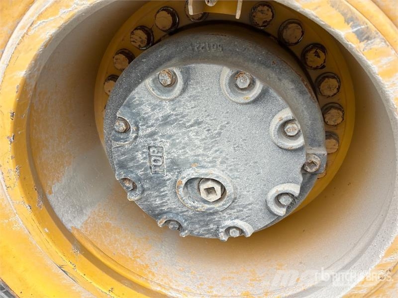 Komatsu HM400-5 Dumper - Knickgelenk