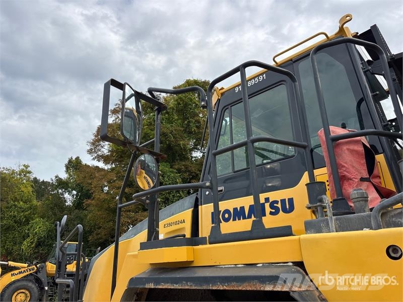 Komatsu HM400-5 Dumper - Knickgelenk