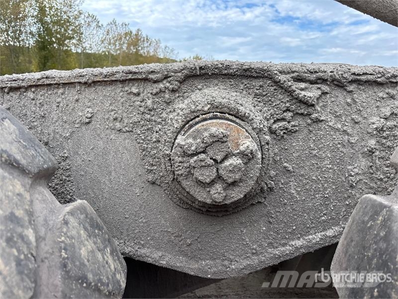 Komatsu HM400-5 Dumper - Knickgelenk