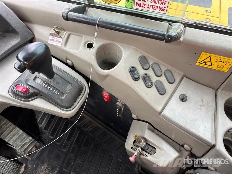 Komatsu HM400-5 Dumper - Knickgelenk