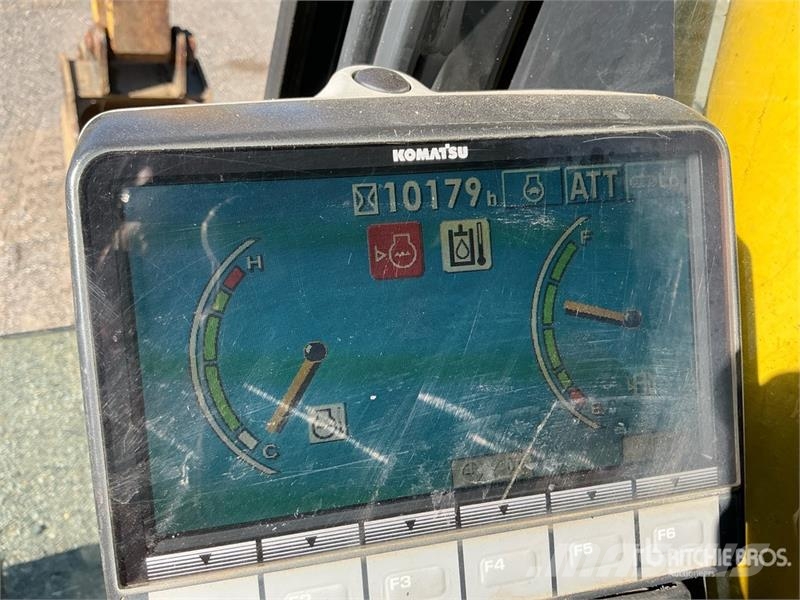 Komatsu PC130-8 Lánctalpas kotrók