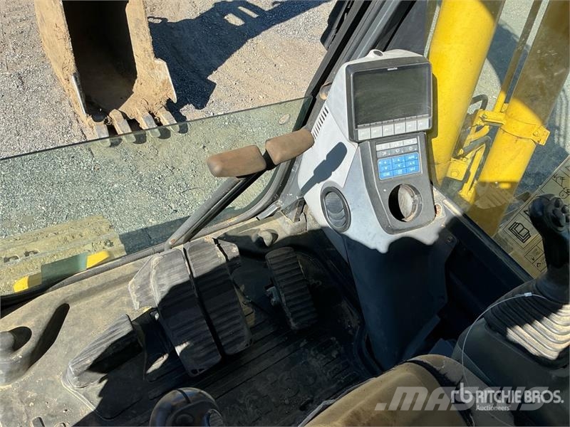 Komatsu PC130-8 Lánctalpas kotrók