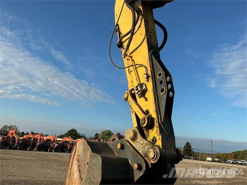 Komatsu PC350LC-8 Kāpurķēžu ekskavatori