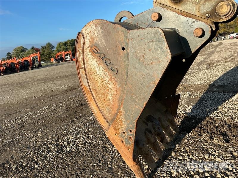 Komatsu PC350LC-8 Kāpurķēžu ekskavatori