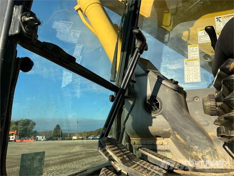 Komatsu PC350LC-8 Kāpurķēžu ekskavatori