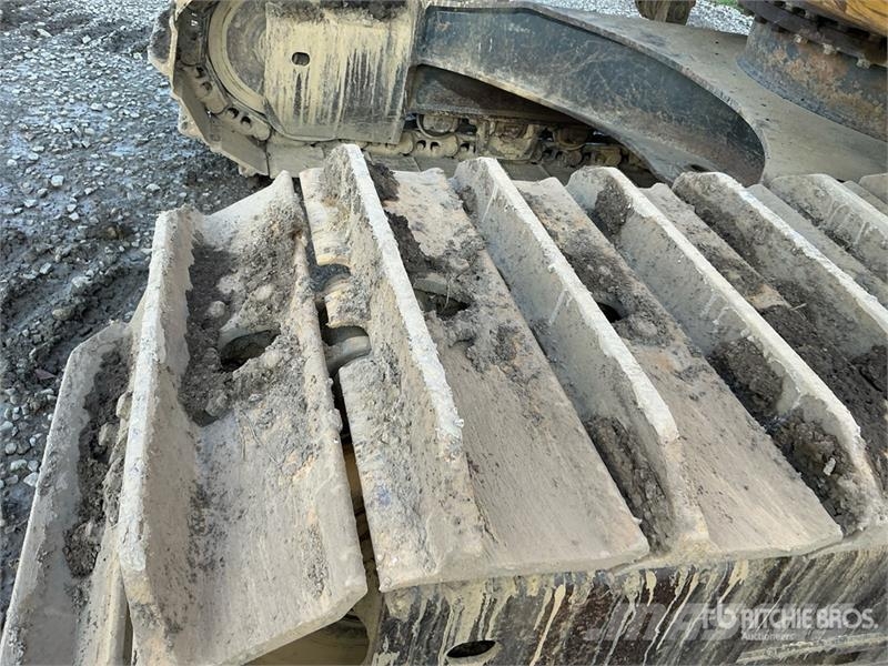 Komatsu PC350LC-8 Kāpurķēžu ekskavatori
